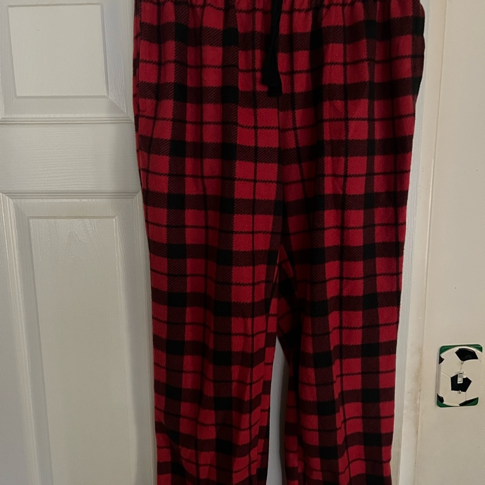 Cuddl Duds Red and Black Plaid Sweatpants
